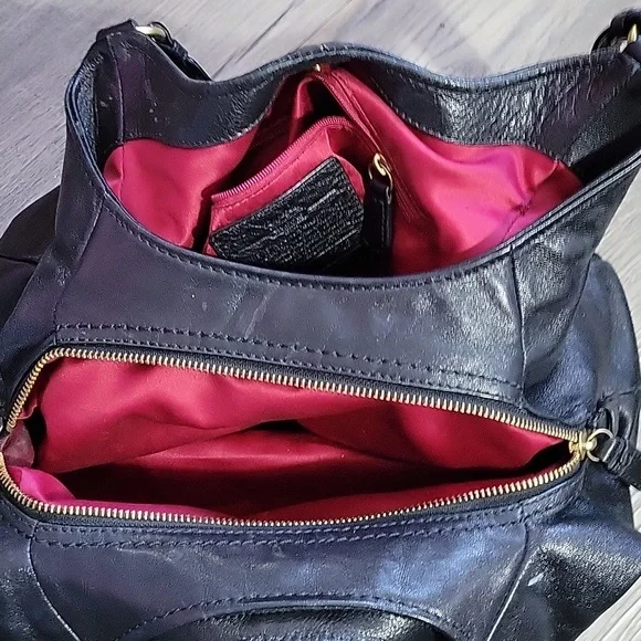 Purse - Picture 4 of 4